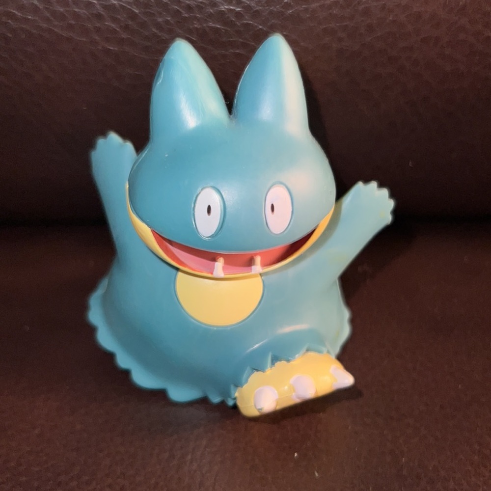 Vintage Rare 2007 Munchlax Nintendo Figure JAKKS Pacific Pokemon Figurin…